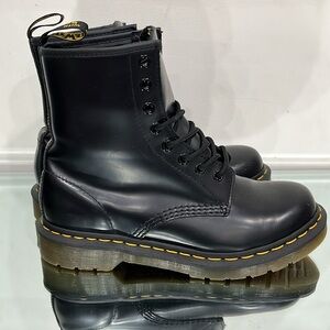 Dr.Martens 1460 Smooth Leather Lace Up Boots Black Size US 8 L